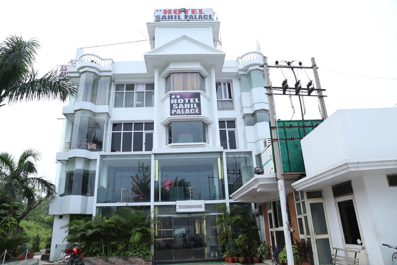 Hotel Sahil Palace Rupnagar  Dış mekan fotoğraf