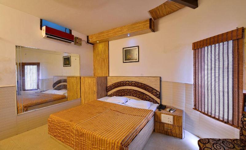 Hotel Sahil Palace Rupnagar  Dış mekan fotoğraf
