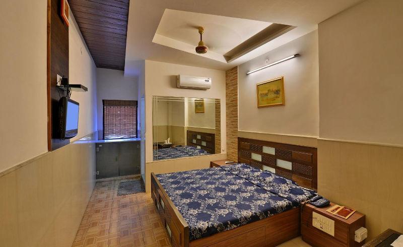 Hotel Sahil Palace Rupnagar  Dış mekan fotoğraf